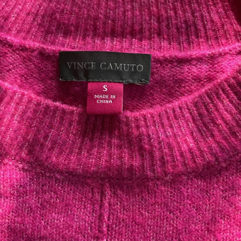 Vince Camuto Fuchsia Pink Knit Pullover Sweater – Size Small